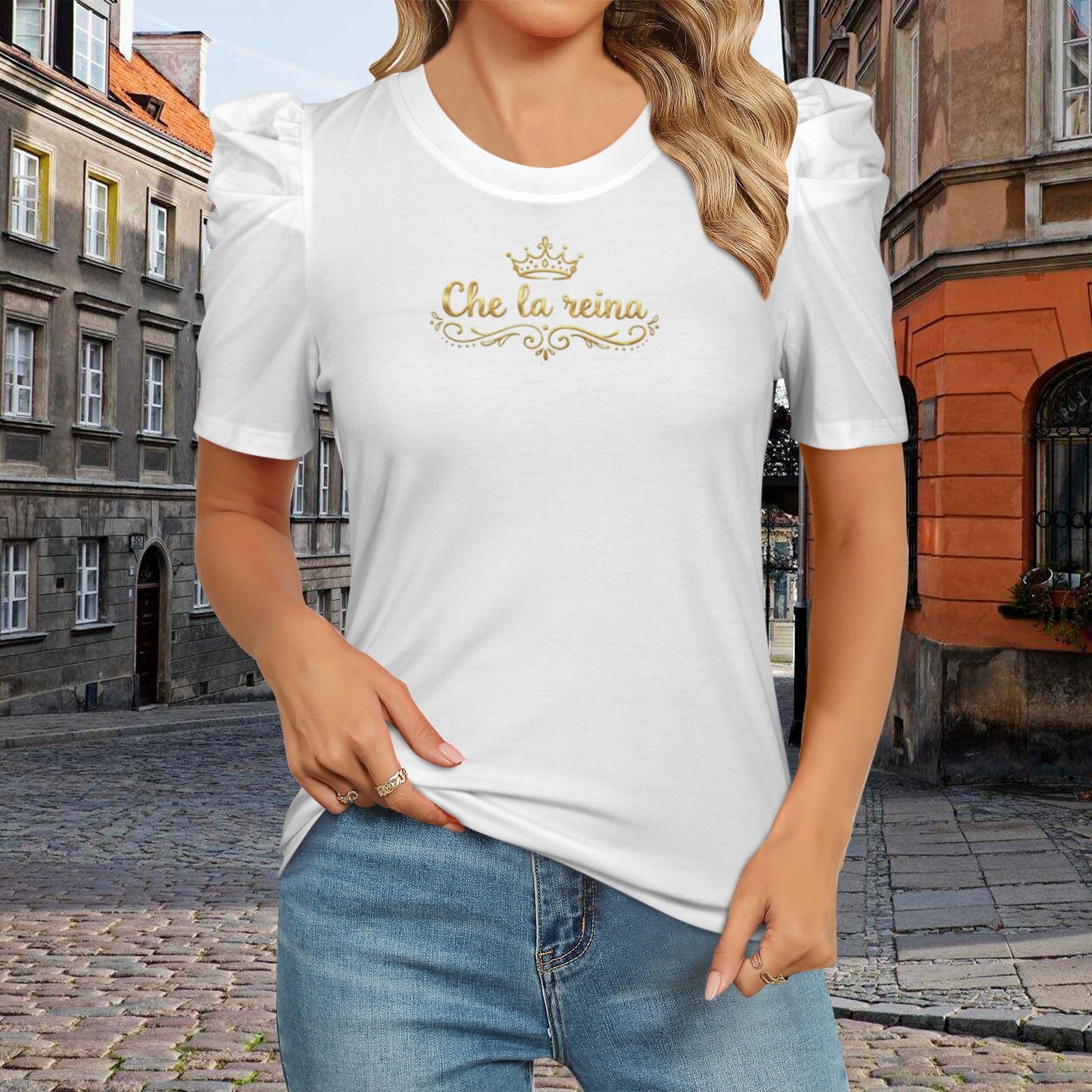 Camisa de cuello redondo y mangas abullonadas y diseño de che la reina